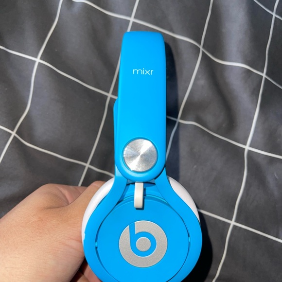 RARE Limited Edition Blue Beats by Dre Mixr Headphones - Picture 3 of 13